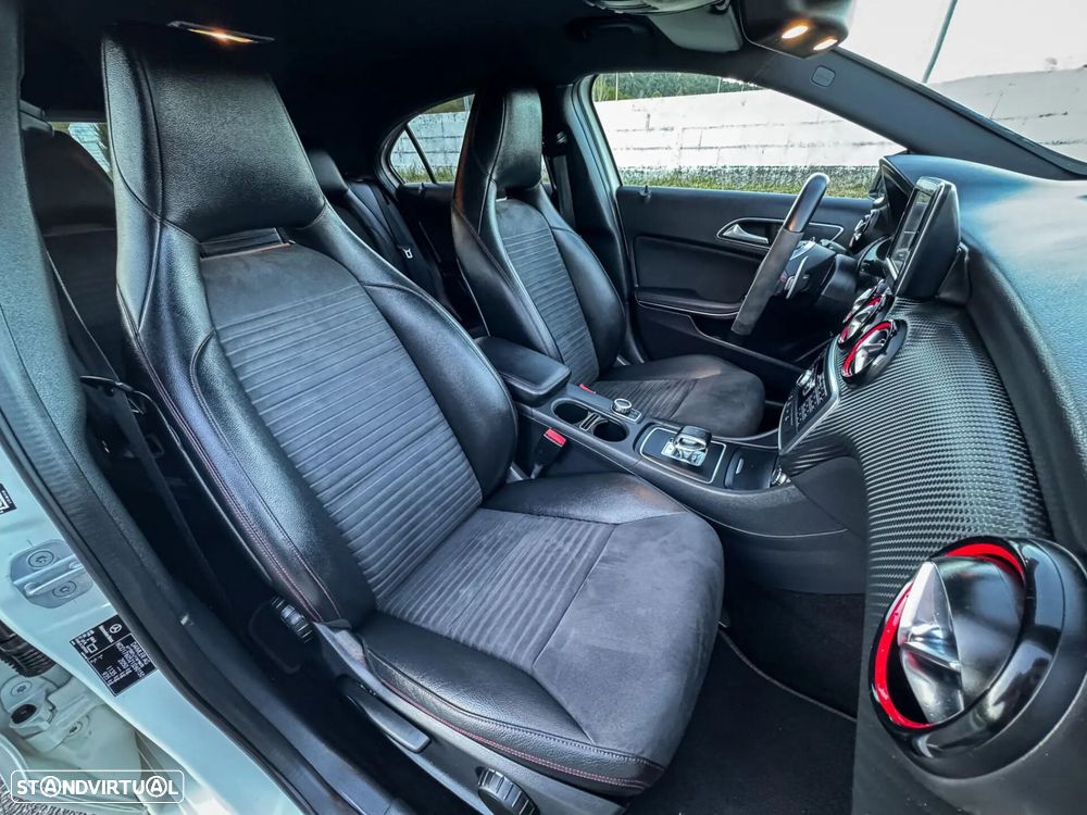 Mercedes-Benz A 45 AMG 4-Matic - 15