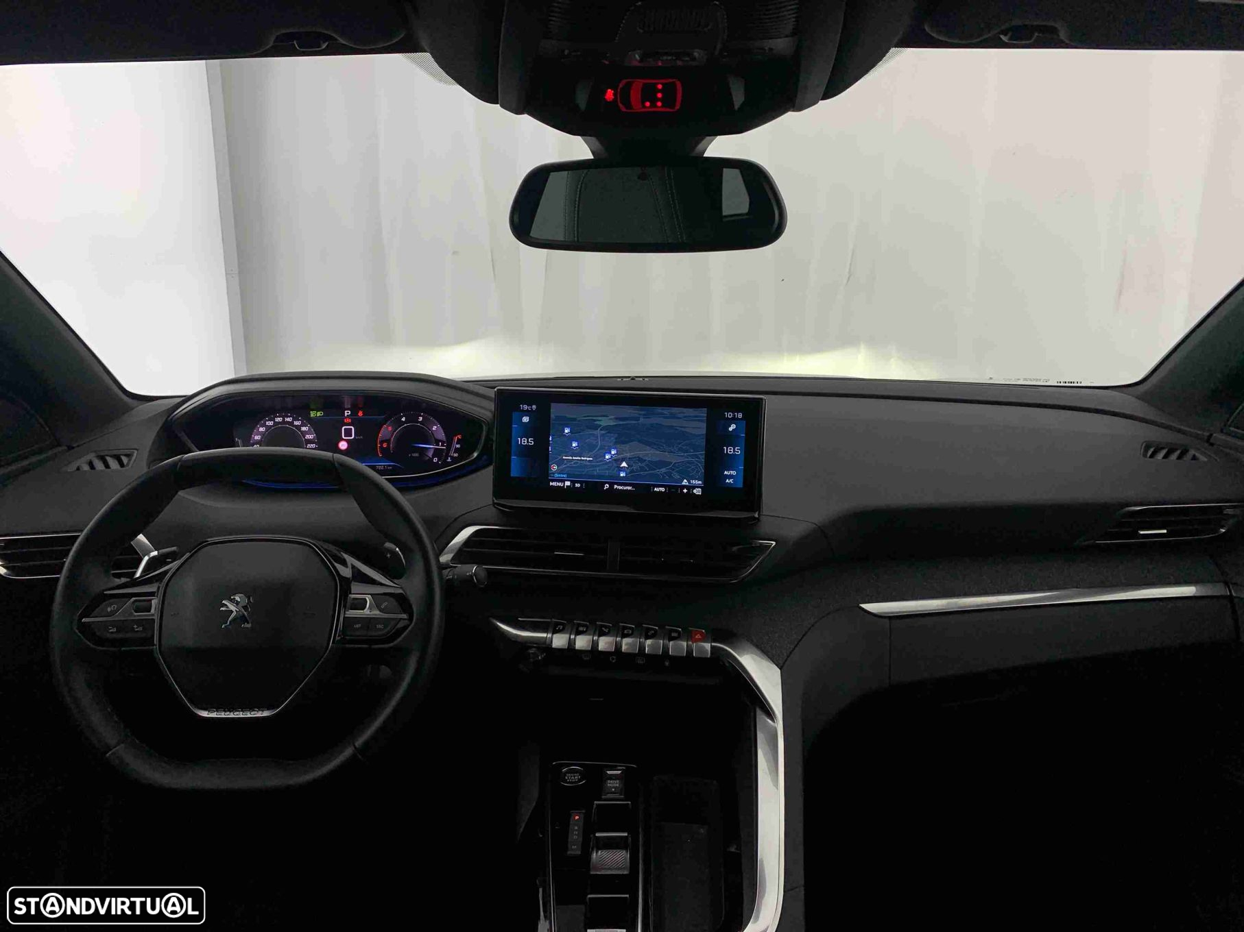 Peugeot 3008 1.5 BlueHDi Allure Pack EAT8 - 18