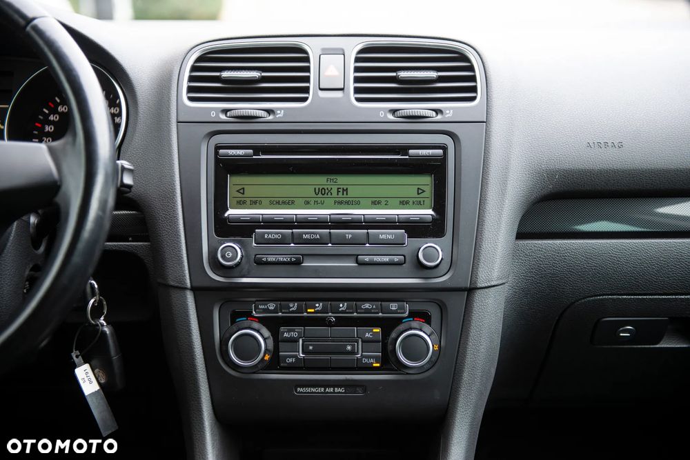 Volkswagen Golf 1.4 TSI Style - 29