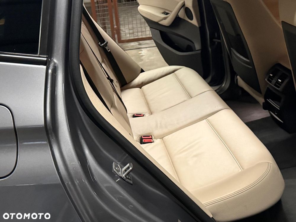 BMW X3 xDrive20d - 17