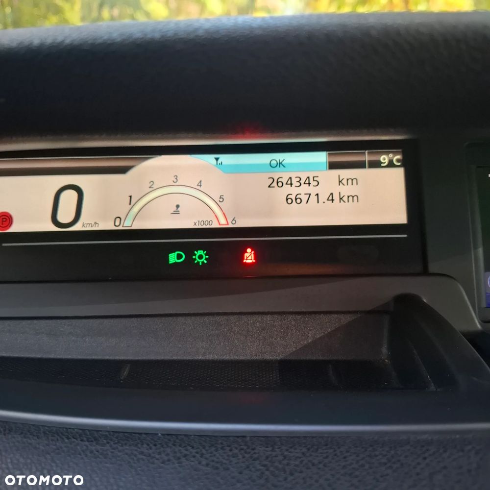Renault Scenic - 9