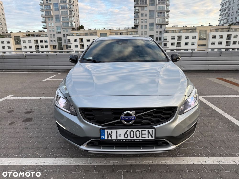 Volvo V60 Cross Country D3 Drive-E Momentum - 10