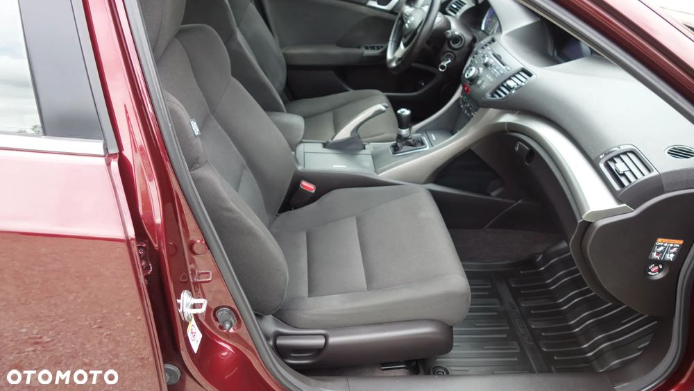 Honda Accord 2.0 Elegance - 33