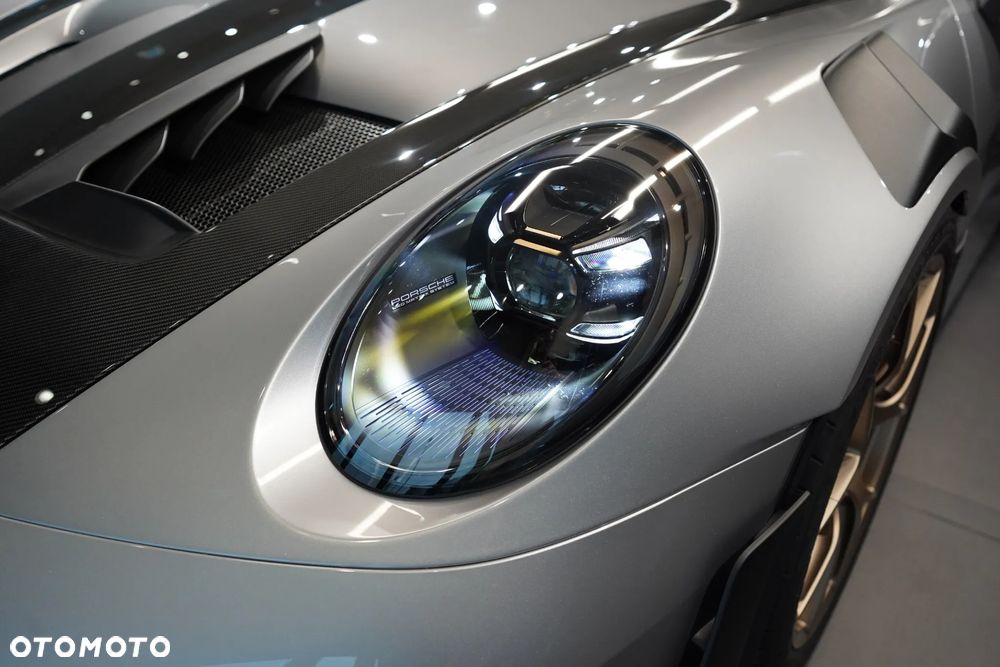 Porsche 911 GT3 RS - 28