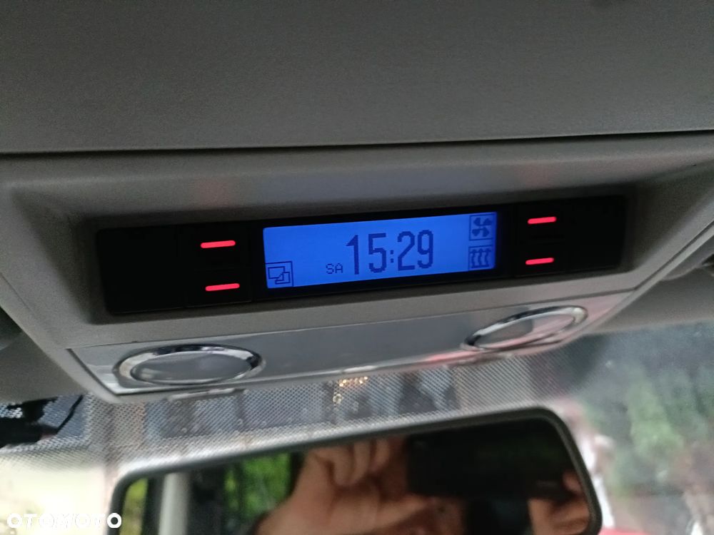 Volkswagen Multivan TDI L1 Comfortline - 16