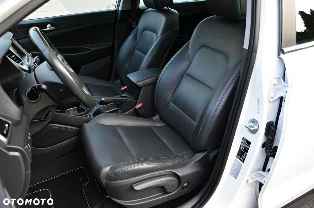 Hyundai Tucson 2.0 CRDI 4WD Premium - 31