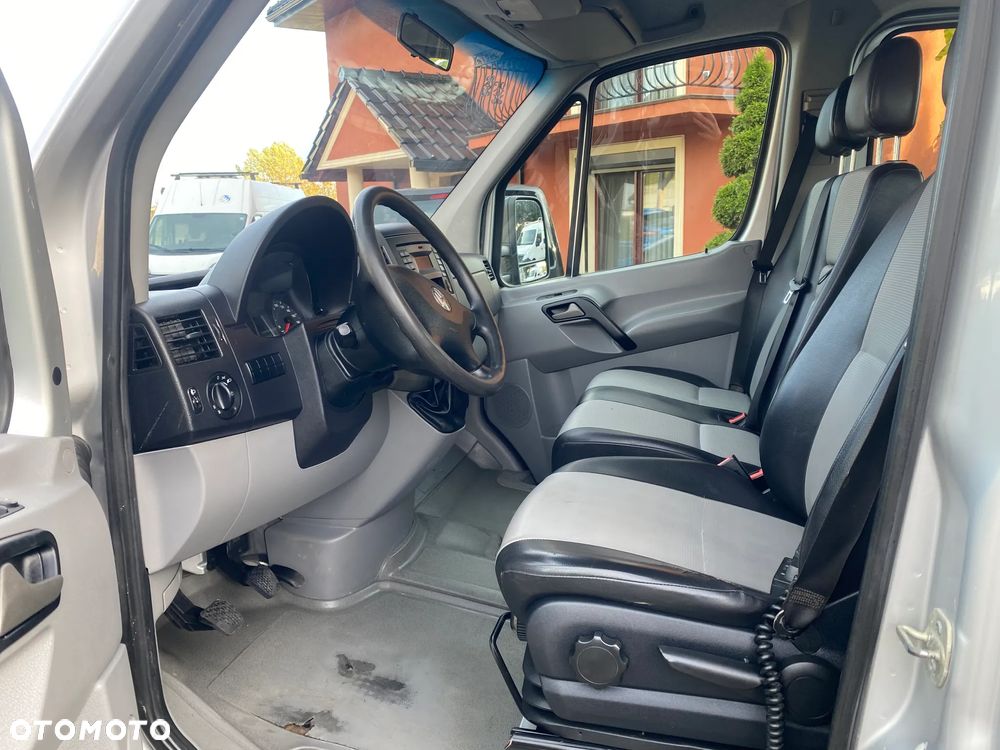 Volkswagen CRAFTER - 7