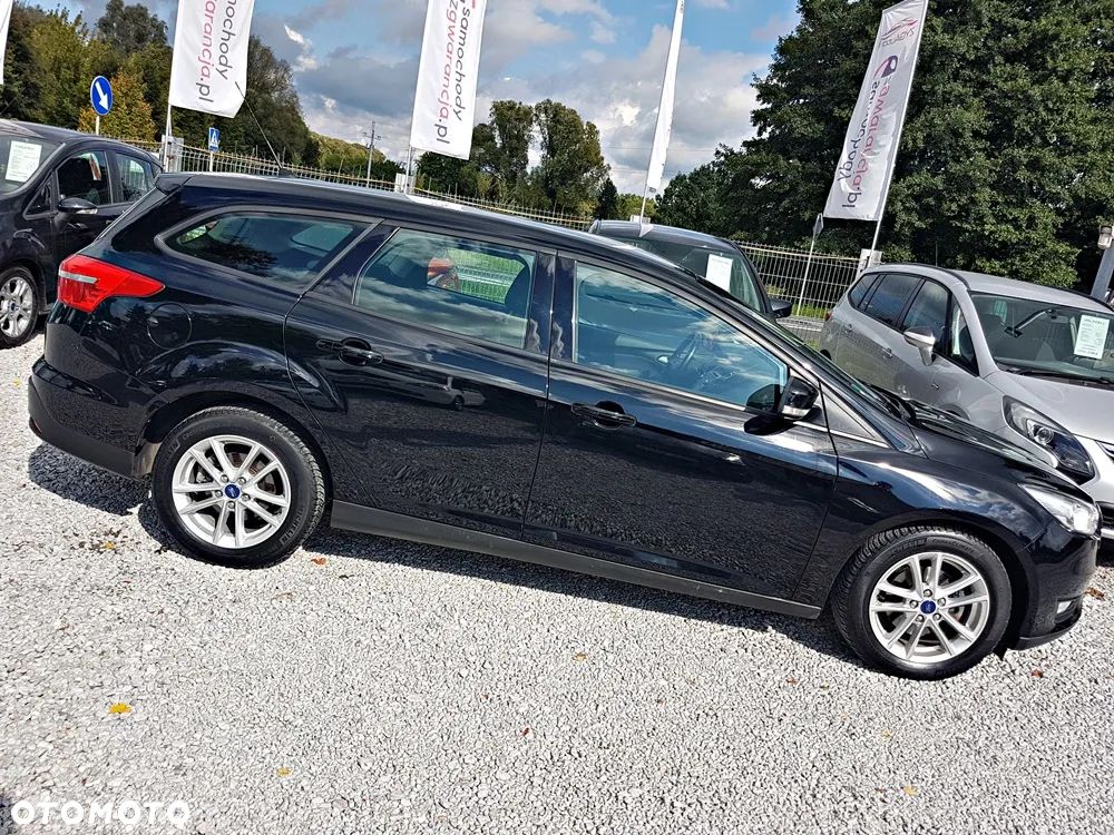 Ford Focus 1.0 EcoBoost Trend Sport - 31