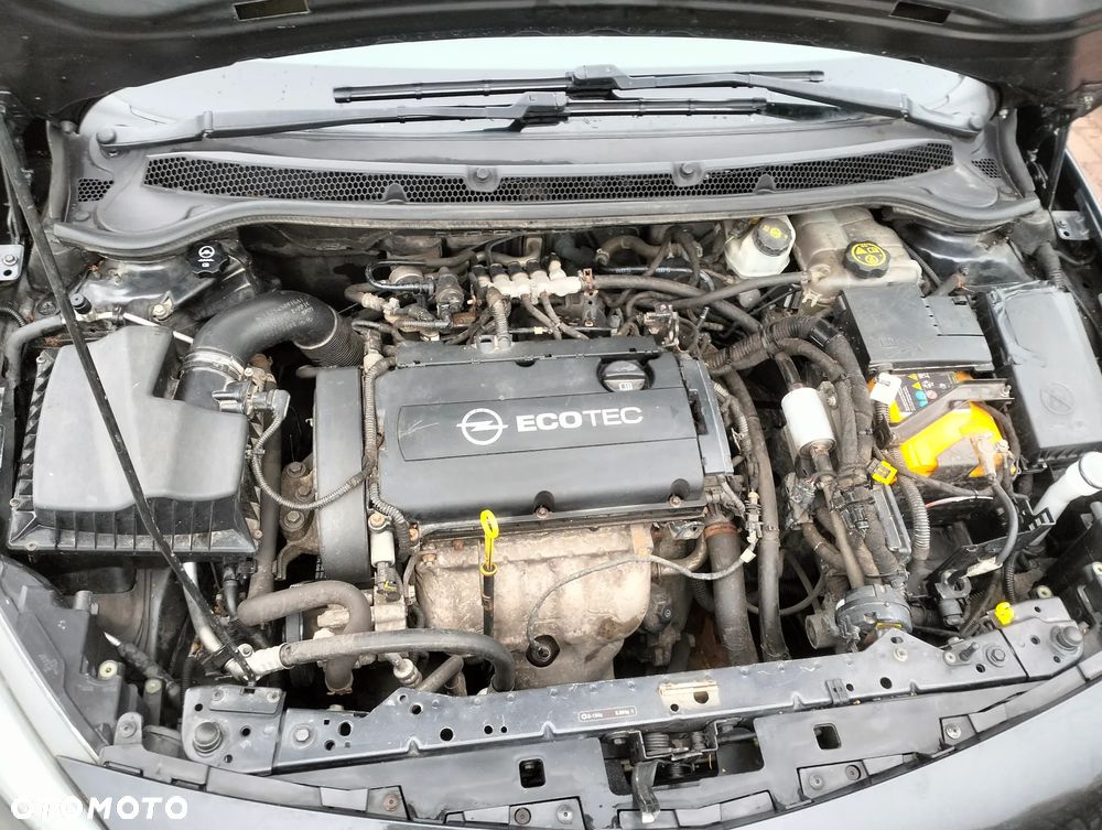 Opel Astra III 1.6 - 21