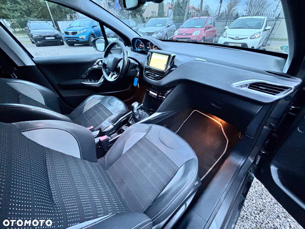 Peugeot 2008 1.6 VTi Allure - 8