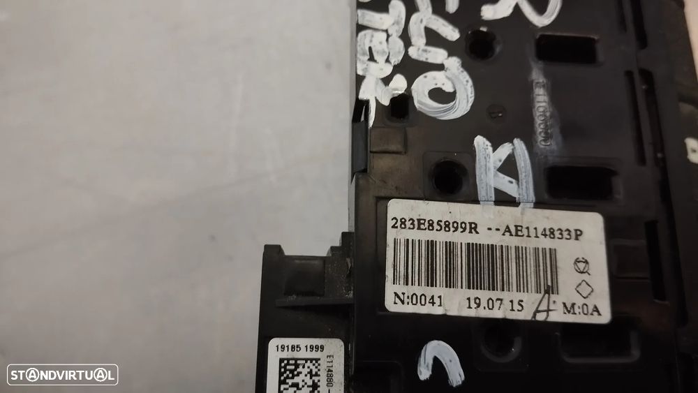 BOTÃO 4 PISCAS RENAULT CLIO V / CAPTUR II REF. 283E85899R - 3