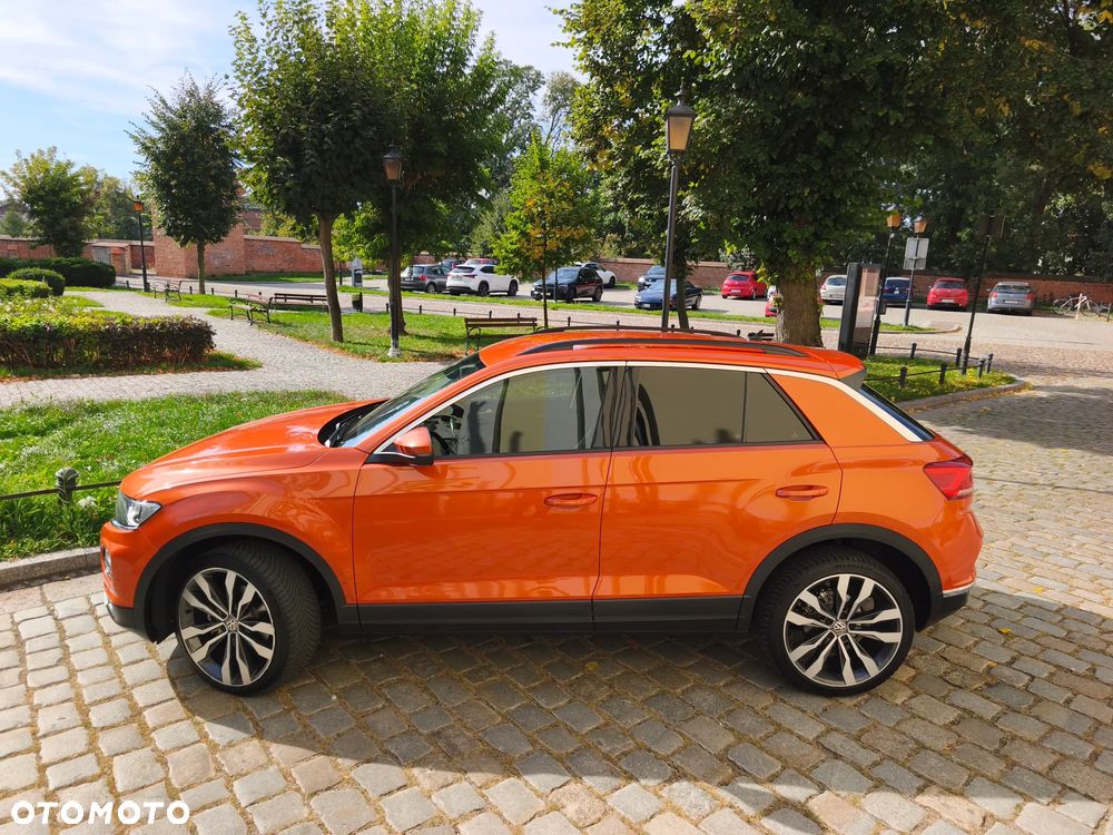 Volkswagen T-Roc - 23
