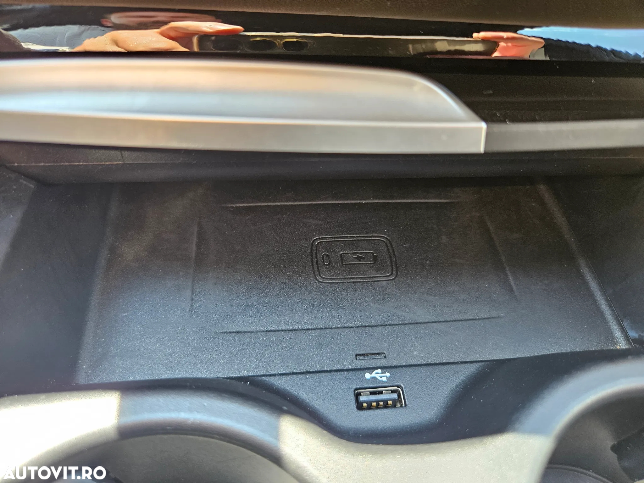 BMW Seria 5 520d xDrive AT - 33