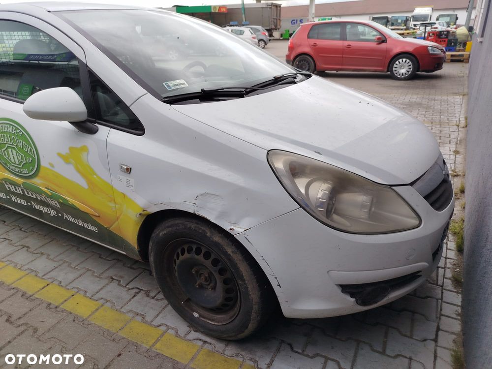 Opel Corsa - 3