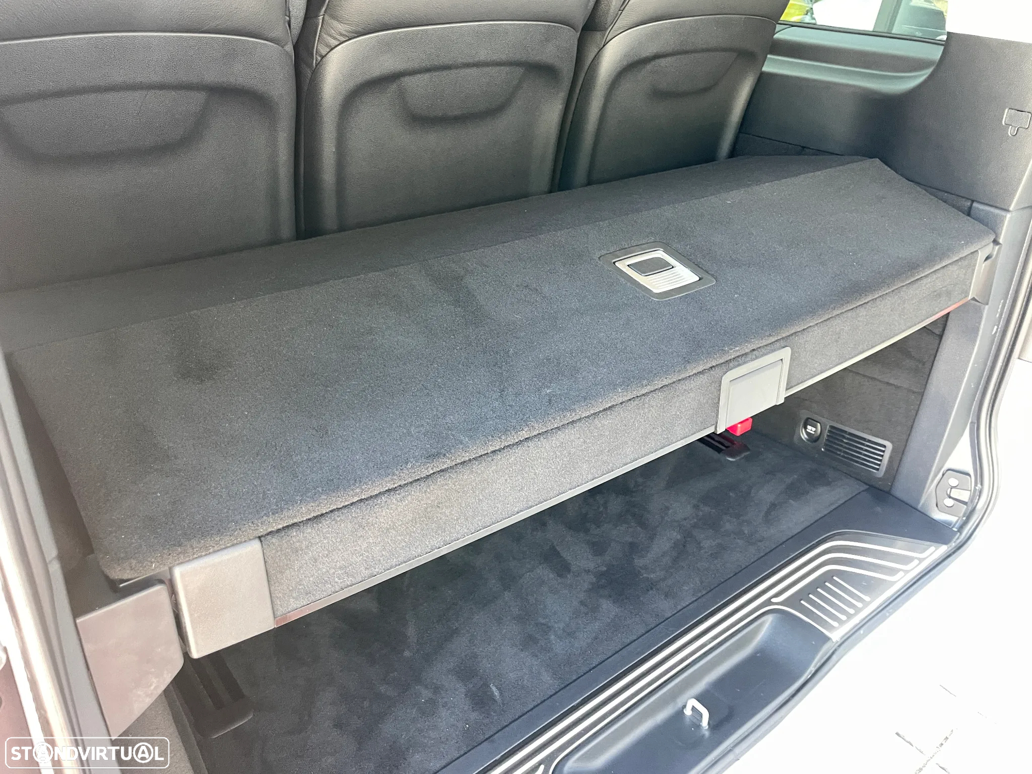 Mercedes-Benz V 250 d - 27