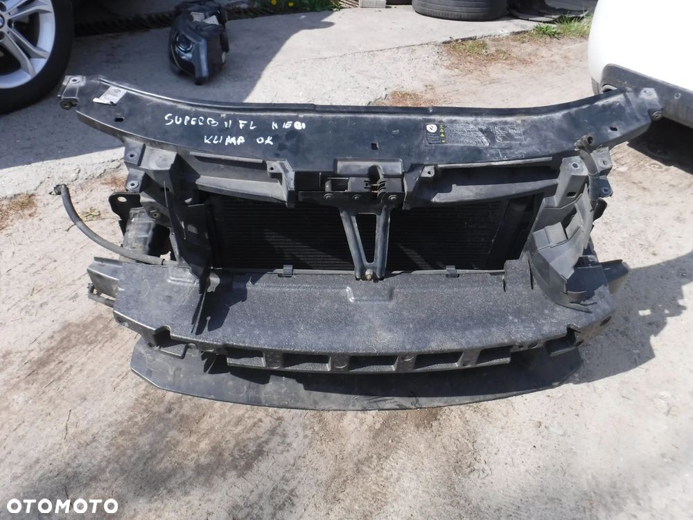 Skoda Superb II 2 LIFT 2.0 TDI CR pas przod wzmocnienie chlodnice kompletny wentylatory belka - 1