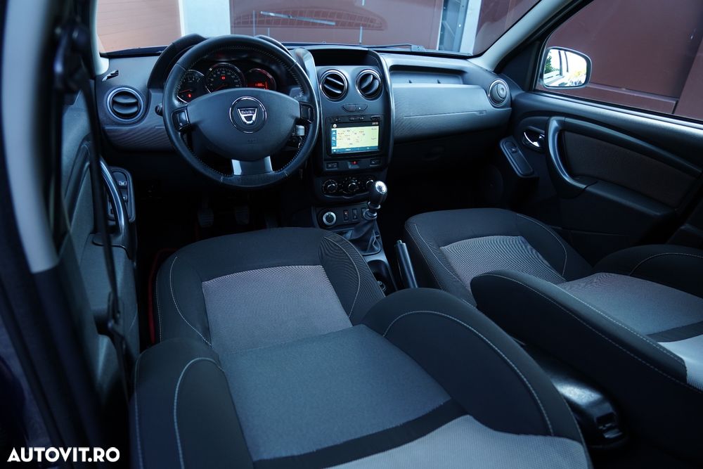 Dacia Duster dCi 110 FAP 4x4 Laureate - 16