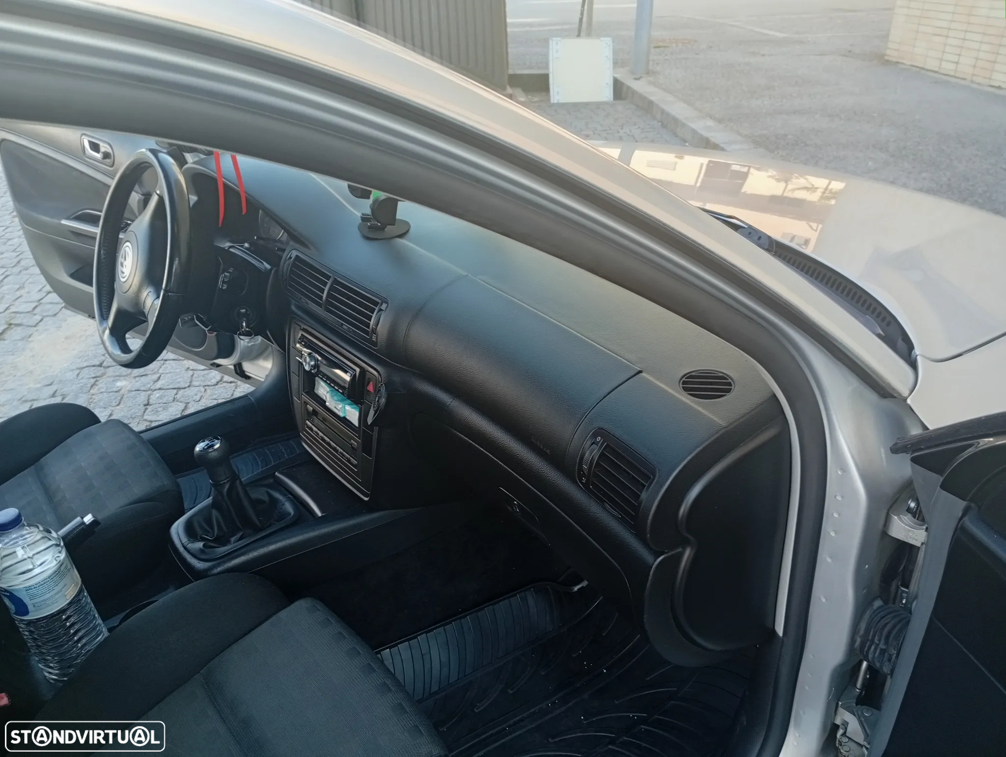 VW Passat 1.9 TDi 4Motion Highline - 6