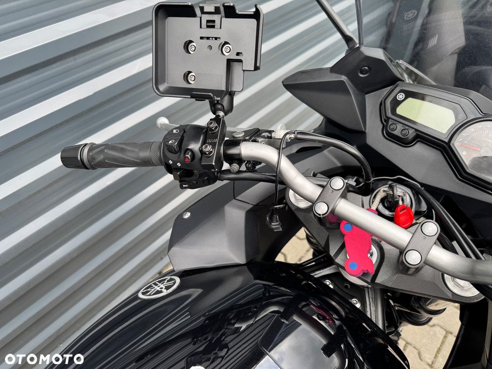 Yamaha XJ - 12