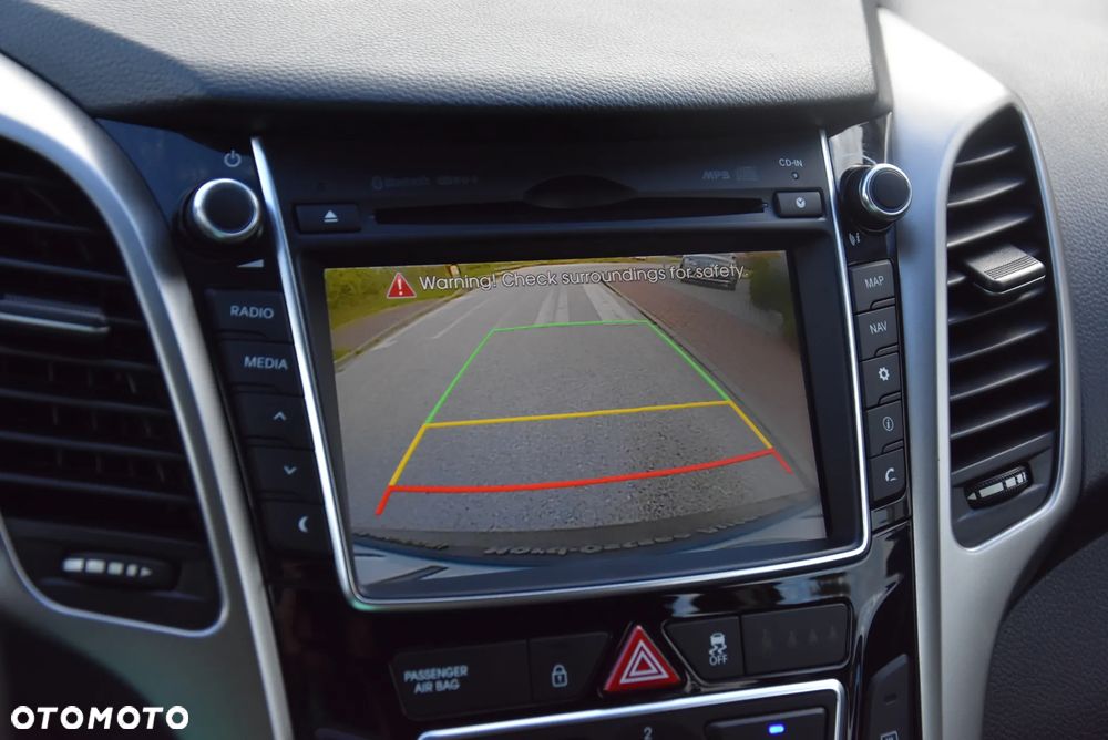 Hyundai i30 blue 1.4 Classic Navigation - 30