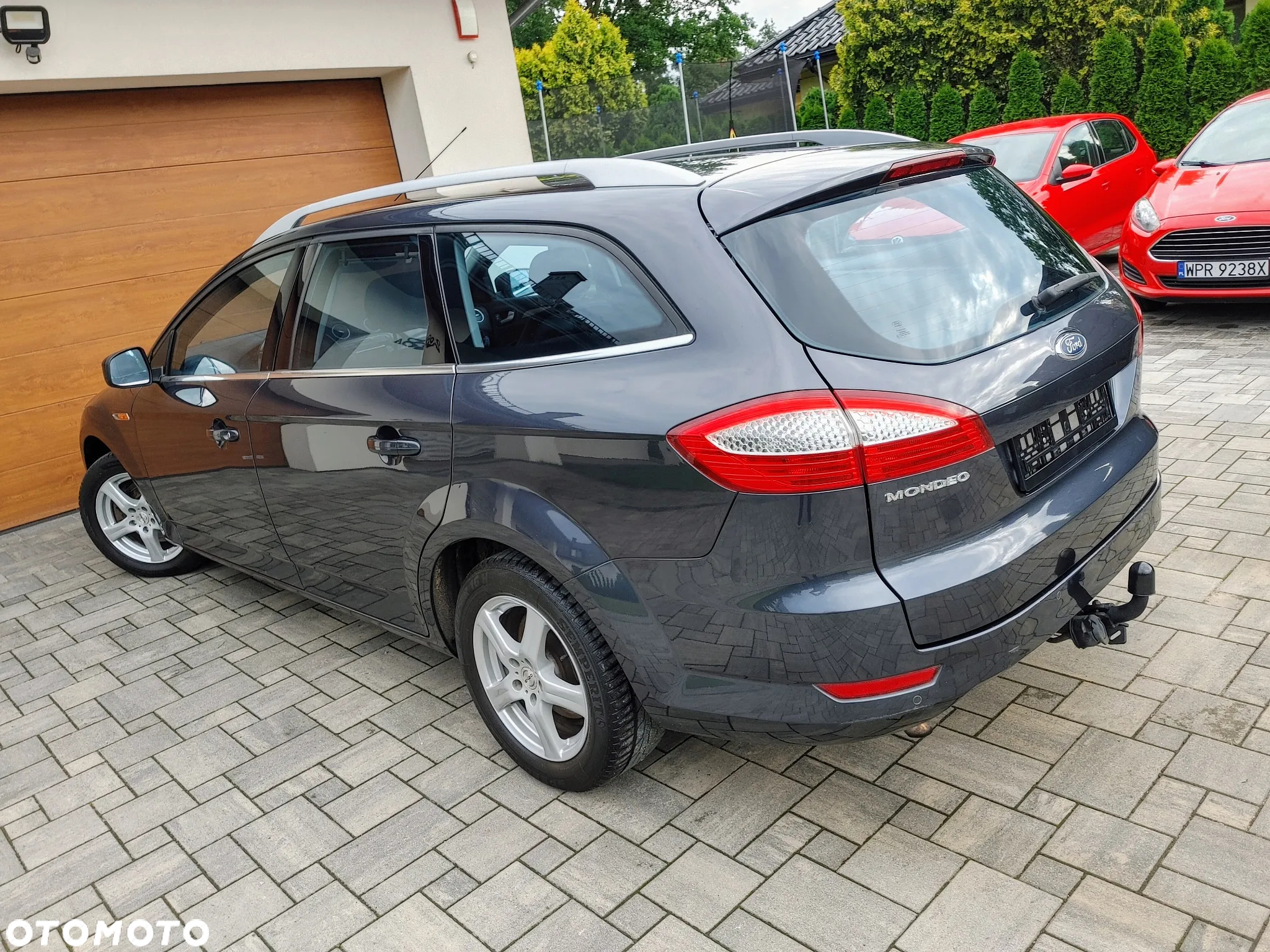 Ford Mondeo 2.0 Ghia - 4