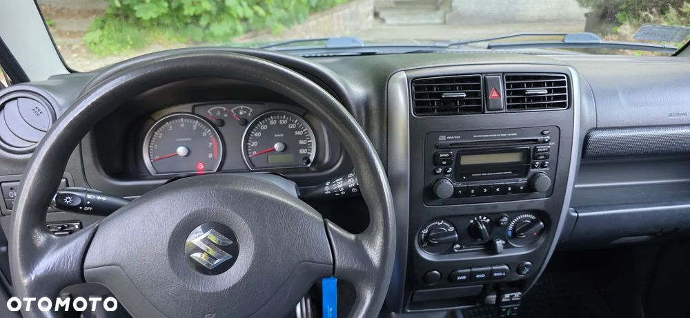 Suzuki Jimny - 25