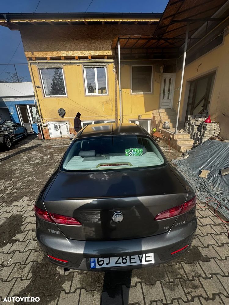 Alfa Romeo 159 1.9 Multijet Distinctive - 5