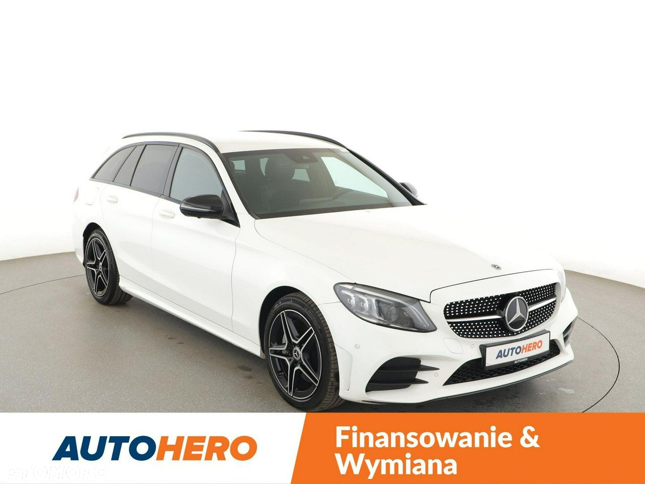 Mercedes-Benz Klasa C 300 d T 4Matic 9G-TRONIC AMG Line - 10