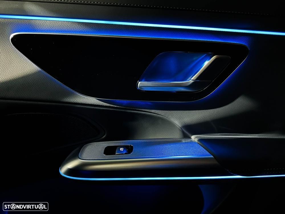 Mercedes-Benz E 300 e Station 9G-TRONIC AMG Line - 24