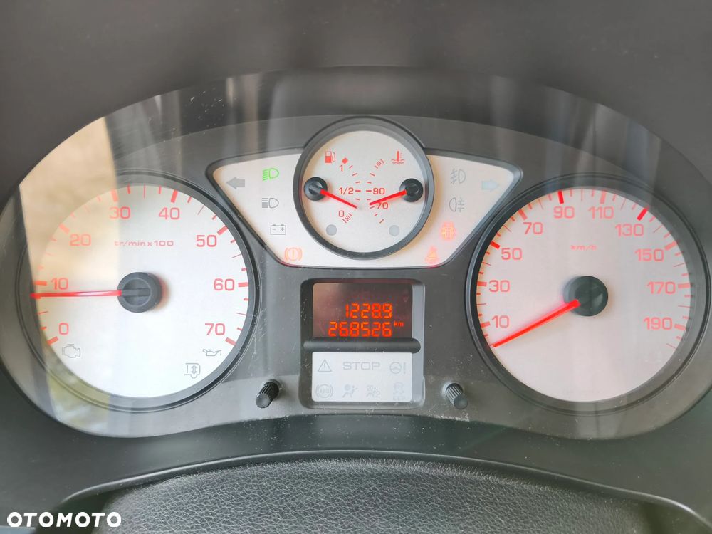 Peugeot Partner 1.6 HDi Presence - 10