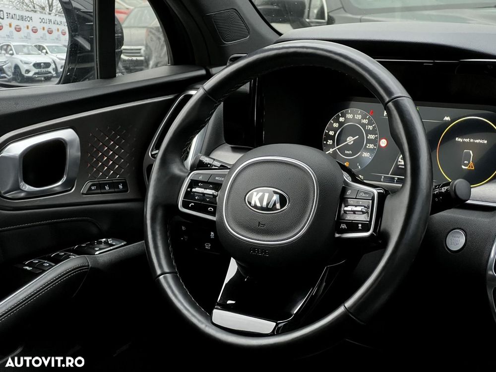 Kia Sorento - 10