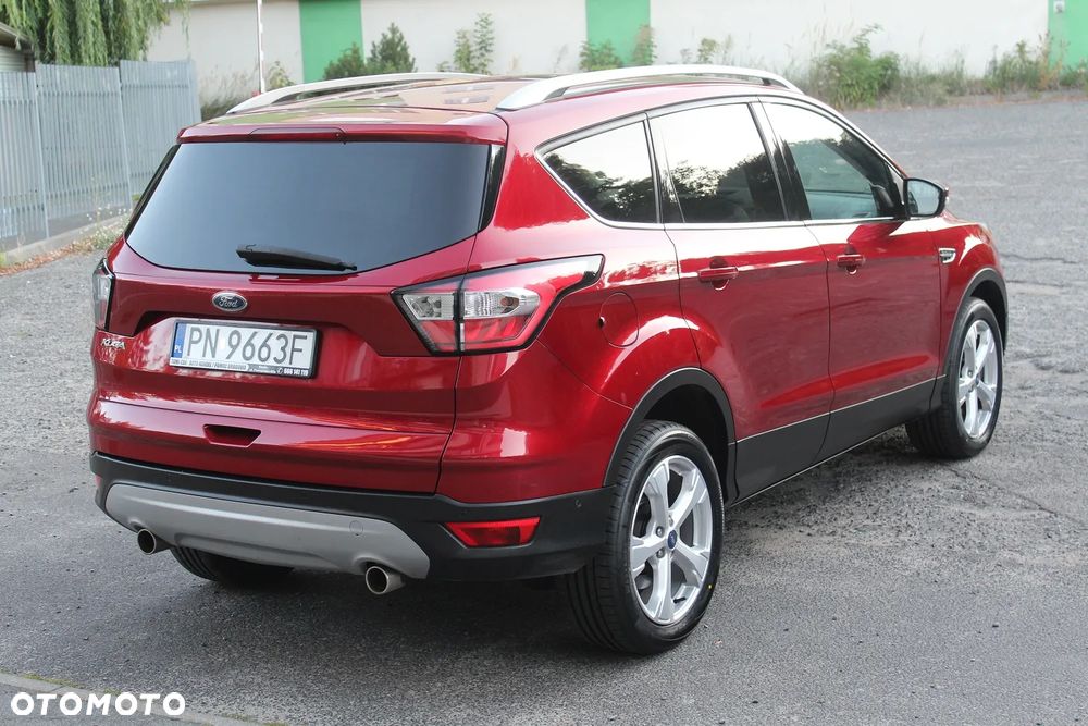Ford Kuga 2.0 TDCi 2x4 Titanium - 9