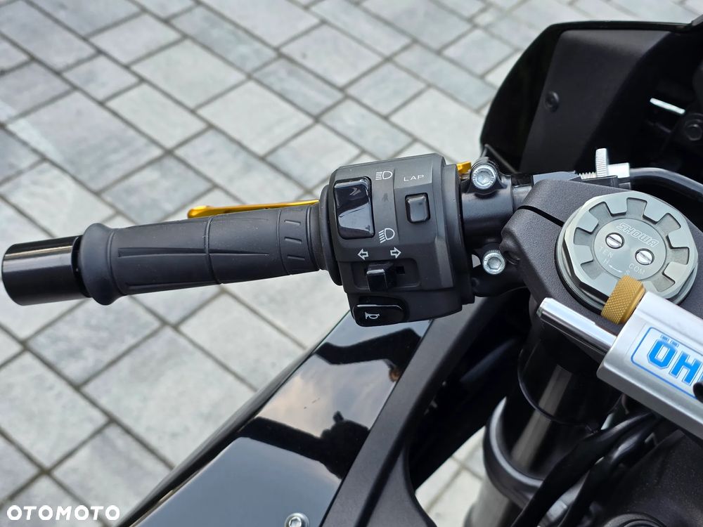 Kawasaki ZX - 21
