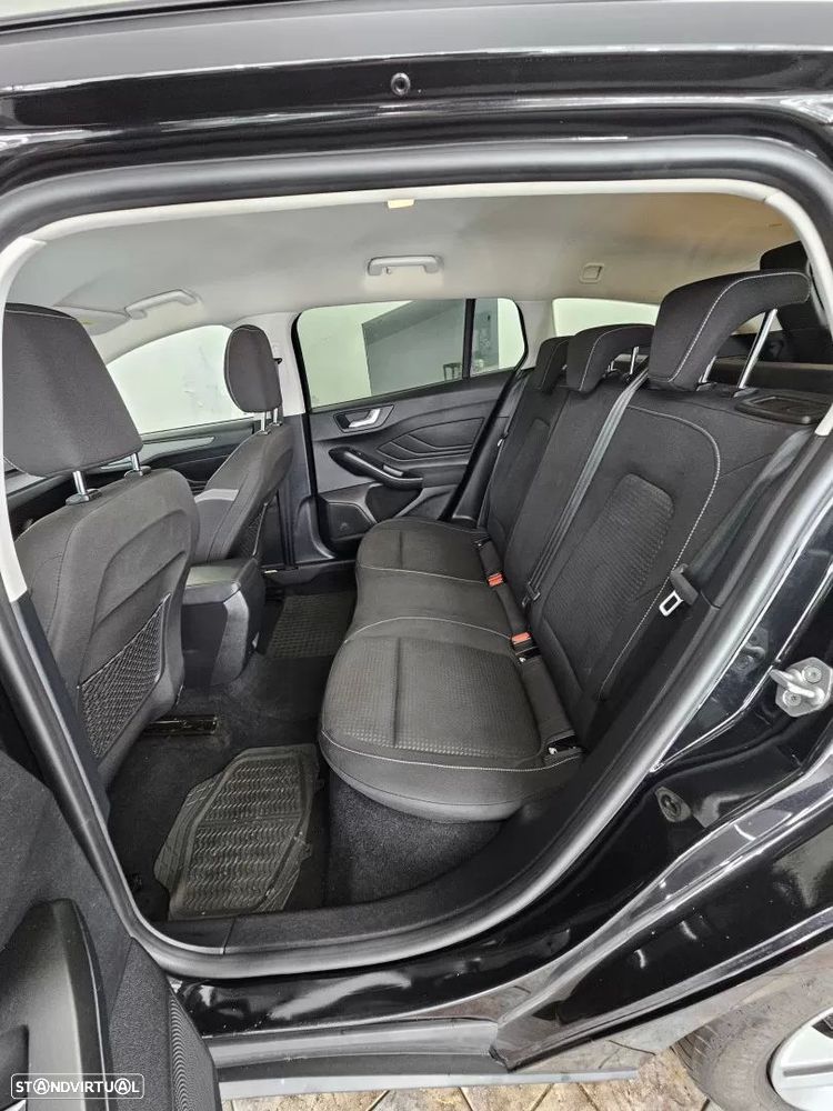 Ford Focus SW 1.0 EcoBoost Connected - 35