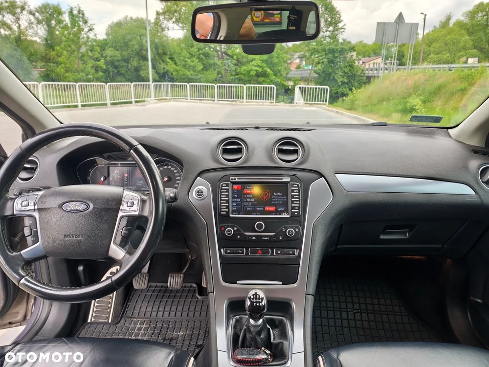 Ford Mondeo 1.6 TDCi Titanium - 14