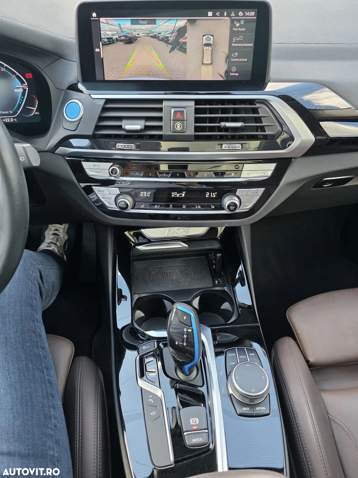 BMW iX3 Standard - 13