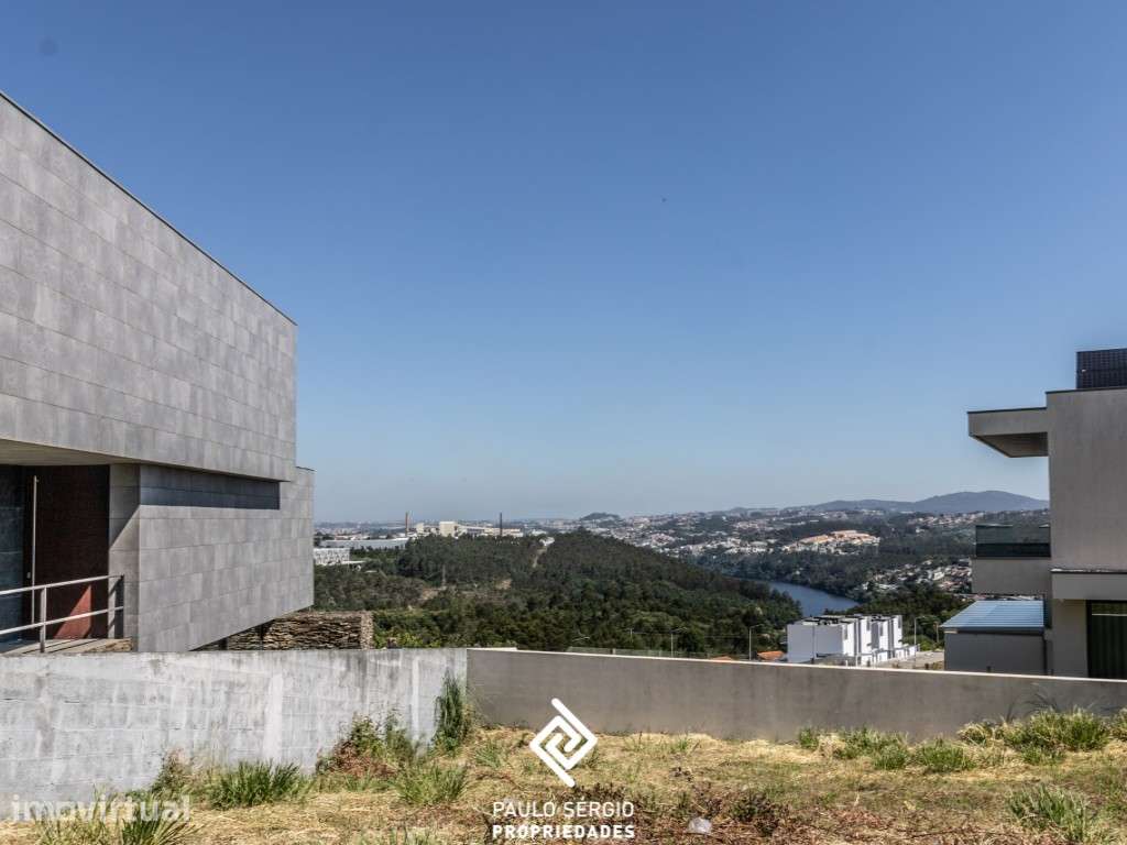 LOTES DE TERRENO JUNTO AO RIO DOURO VILA NOVA DE GAIA - Grande imagem: 4/20