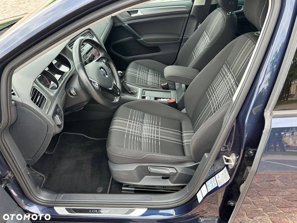 Volkswagen Golf 1.6 TDI BlueMotion Technology Lounge - 10