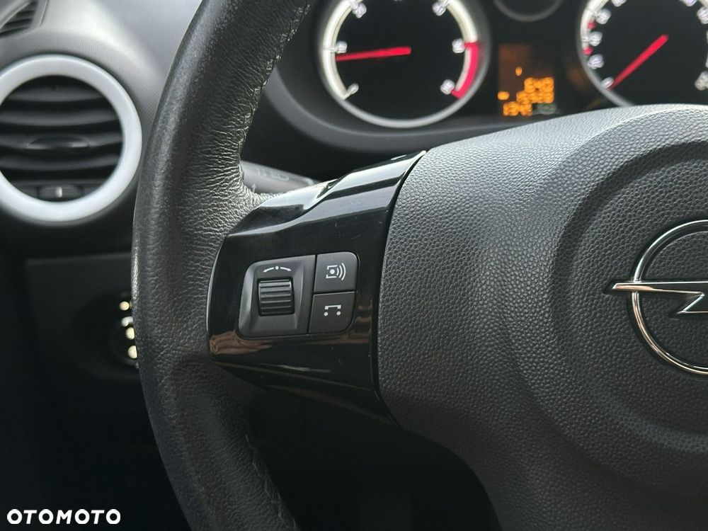 Opel Corsa - 30