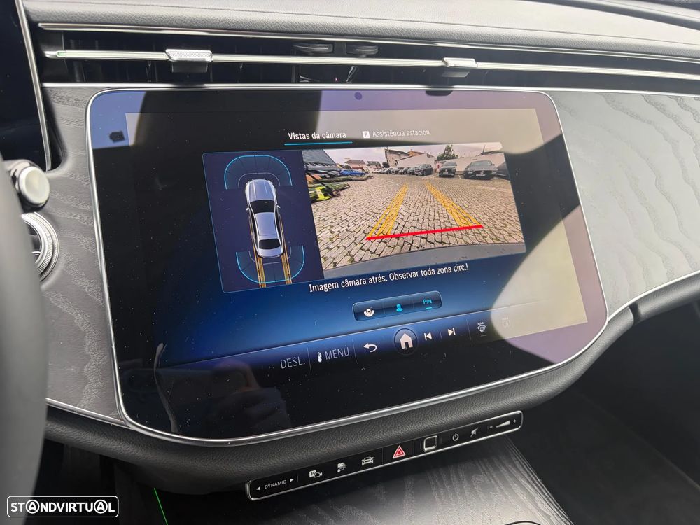 Mercedes-Benz E 300 - 10