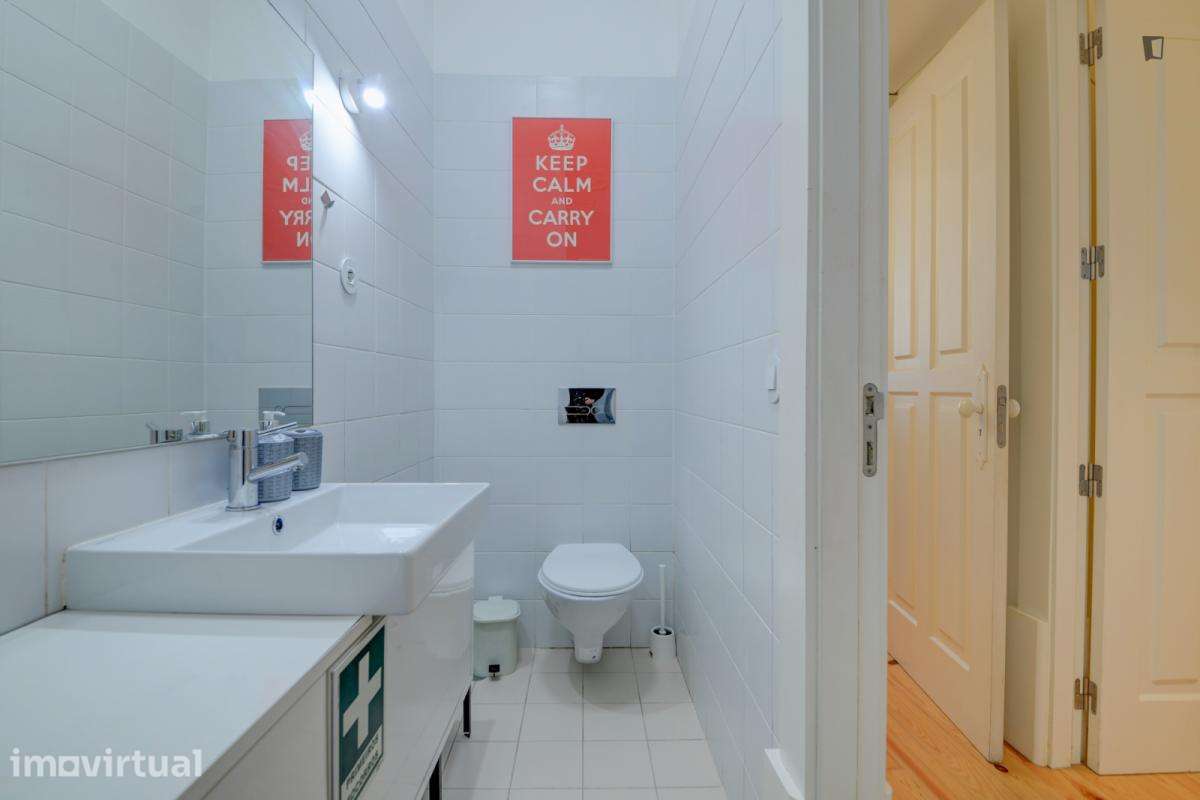 Apartamento com 2 quartos - localizado em Cedofeita Porto - Grande imagem: 2/28