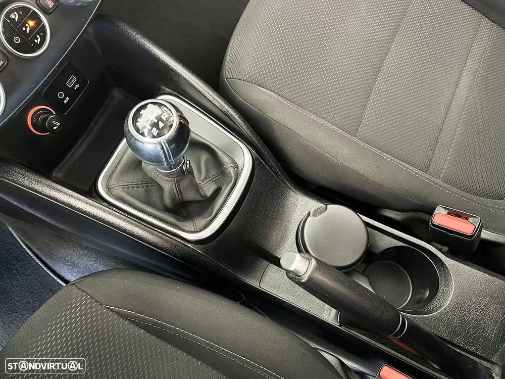 Fiat Tipo Station Wagon 1.3 M-Jet Lounge - 15