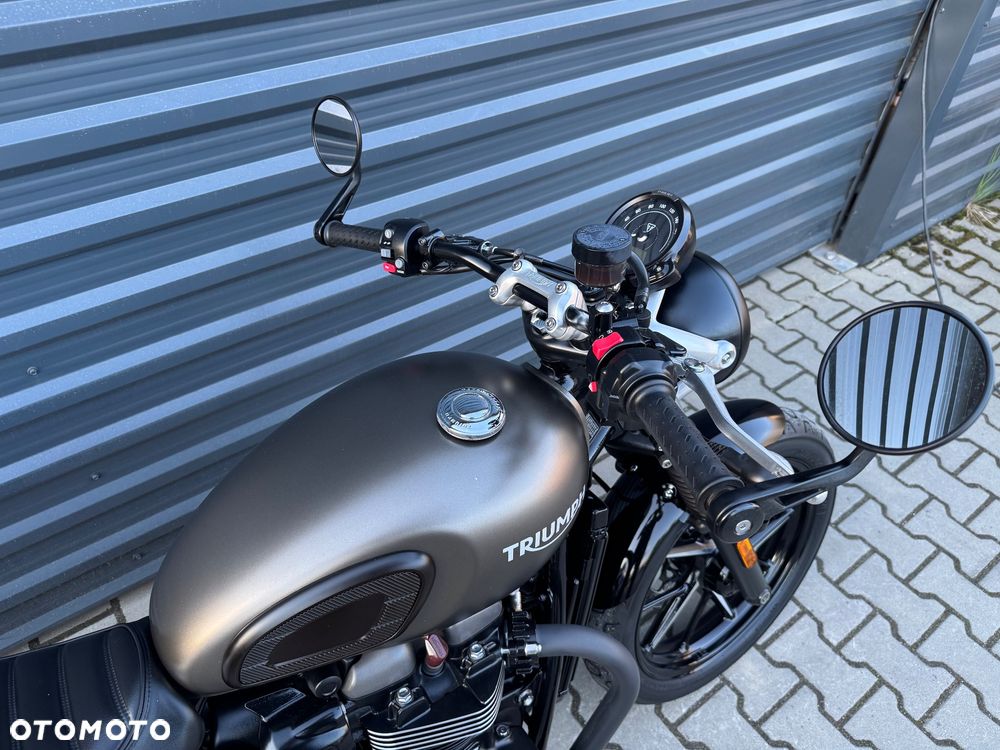 Triumph Street Twin - 9