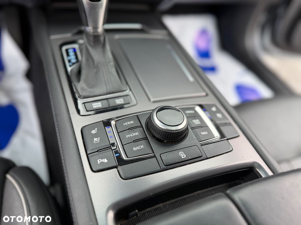 Genesis G80 - 31