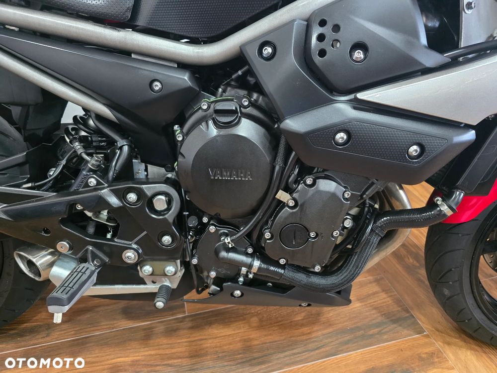 Yamaha XJ - 11