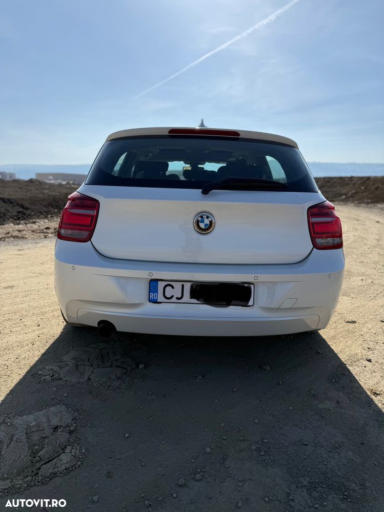 BMW Seria 1 120d - 5