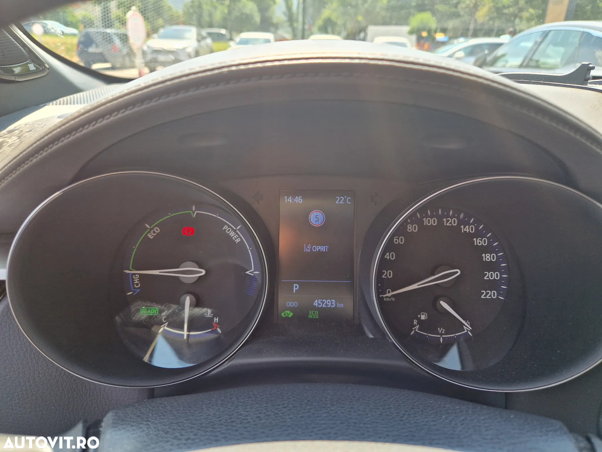 Toyota C-HR 2.0 HSD 184 CP 4x2 CVT Classy Bi-Tone - 12