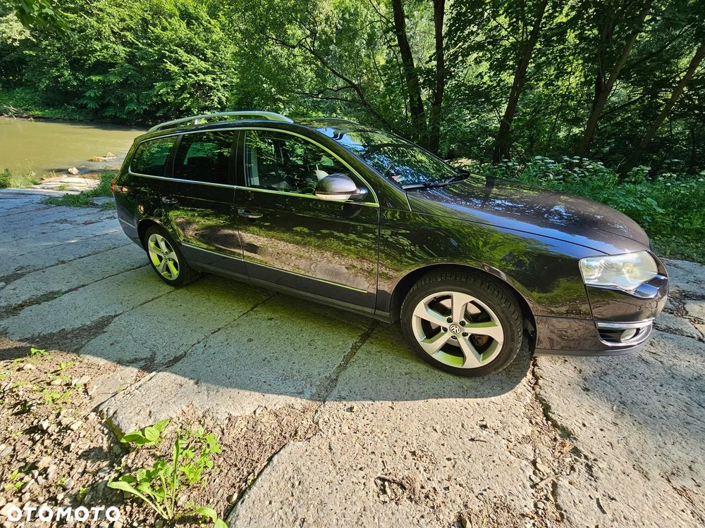 Volkswagen Passat 2.0 TDI DPF 4Mot Comfortline - 12