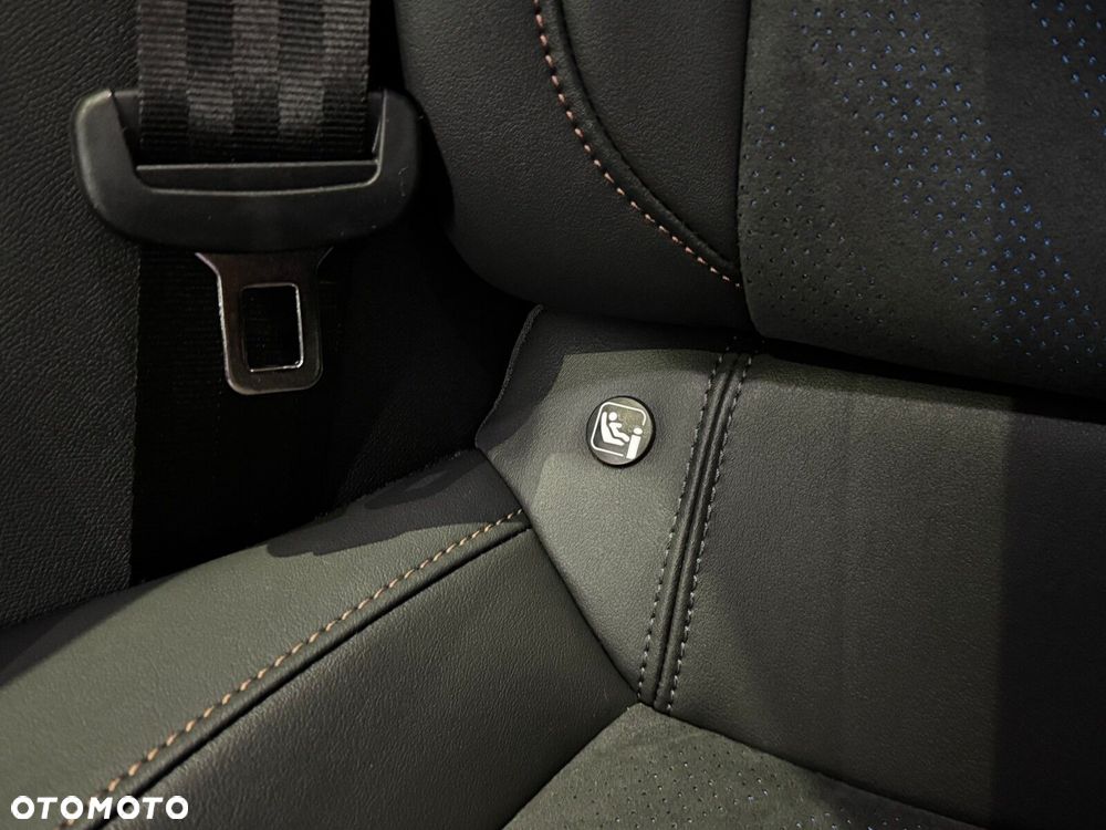 Cupra Leon Sportstourer 2.0 TSI 4Drive VZ DSG - 38