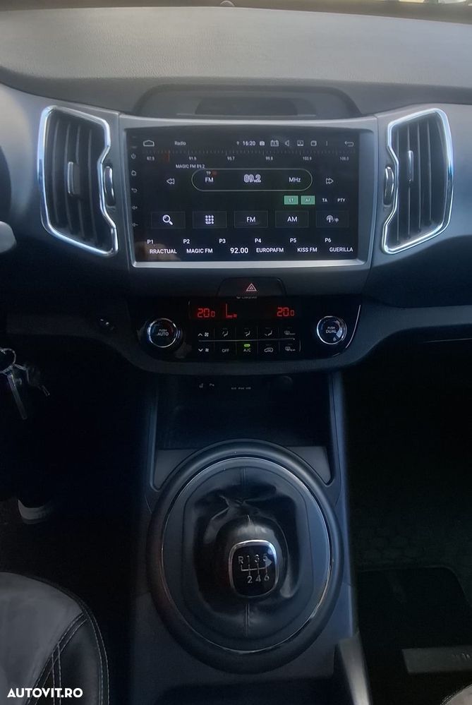 Kia Sportage 2.0 DSL MT 4x4 STYLE - 9